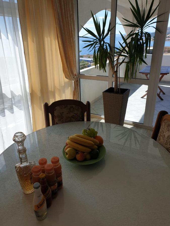 Apartmani Mlikotic ドゥギ・ラット エクステリア 写真