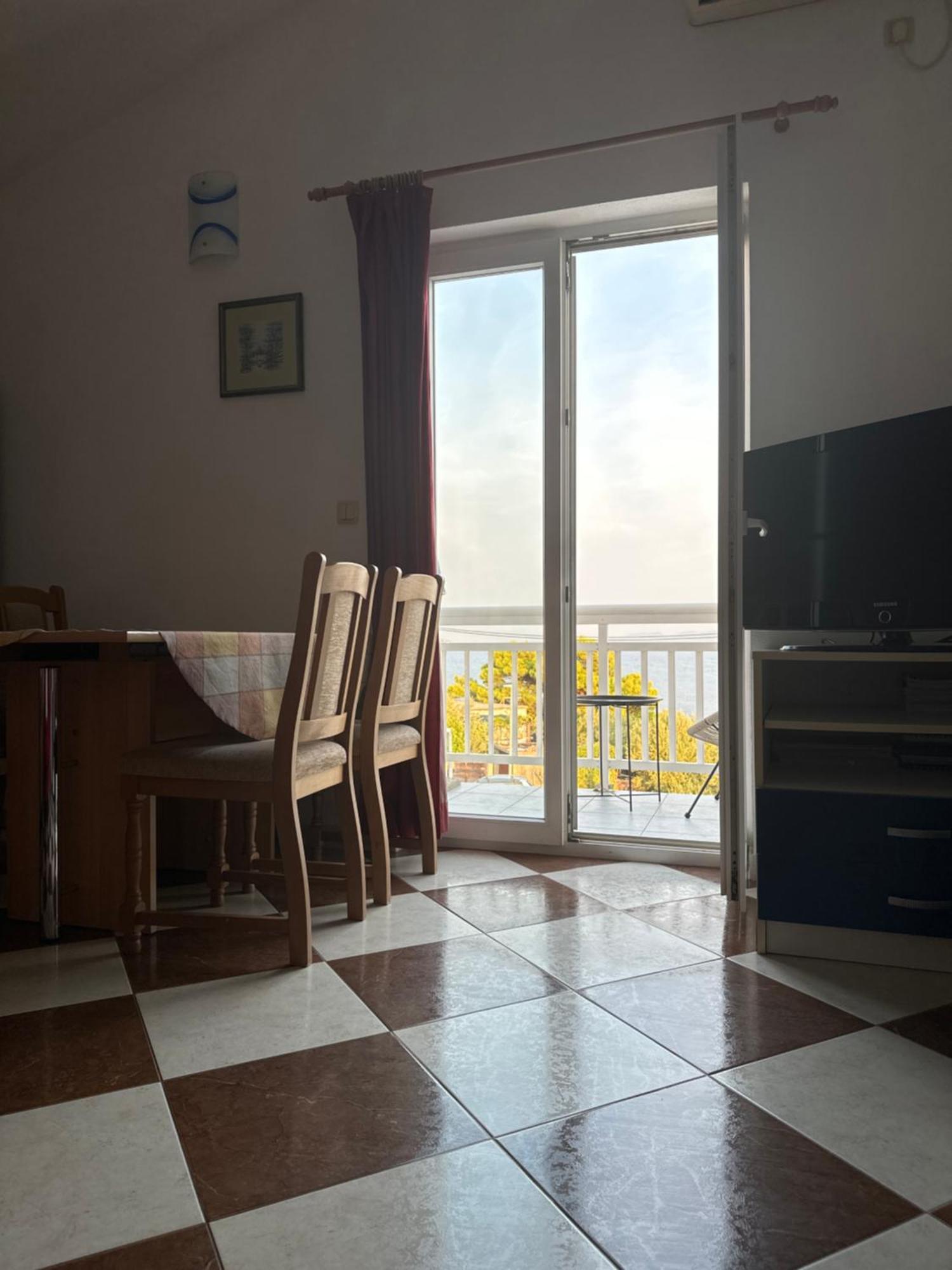Apartmani Mlikotic ドゥギ・ラット エクステリア 写真