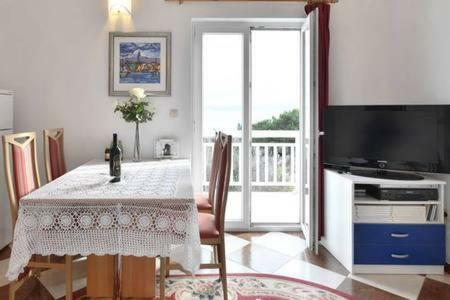 Apartmani Mlikotic ドゥギ・ラット エクステリア 写真
